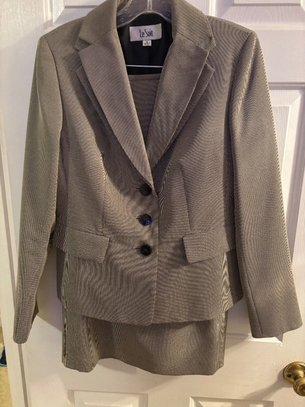2PC Le Suit Checkered Skirt Suit Size 6
